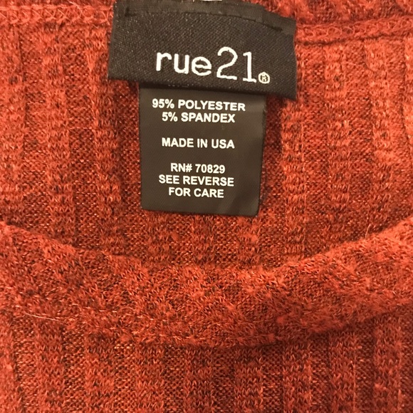 Rust colored top - Picture 4 of 4